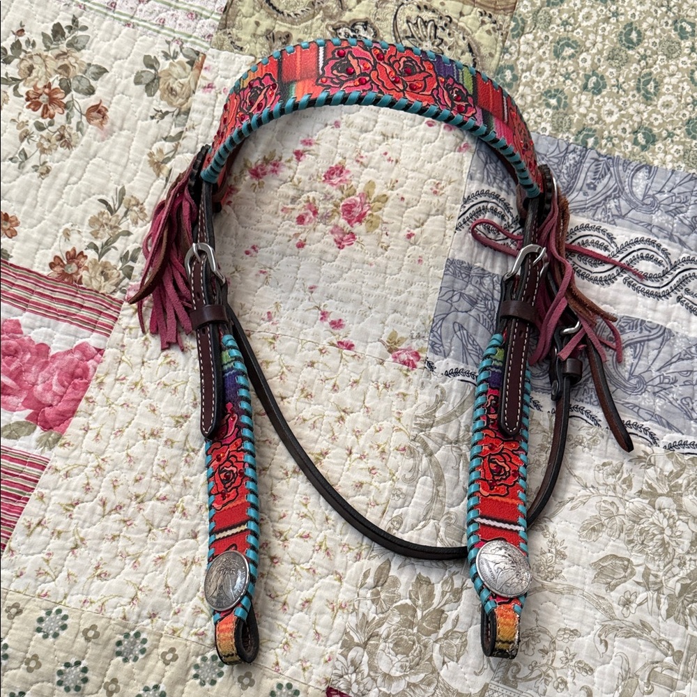 Rodeo Quincy Serape Rose Headstall Tack for Horses